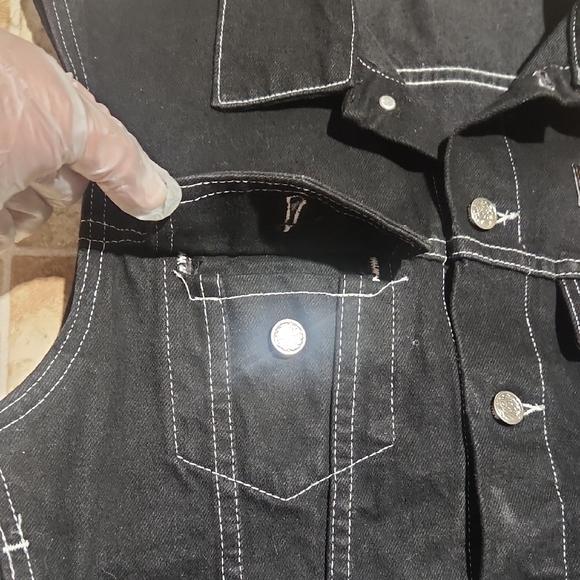 Harley-Davidson Black Vest with Eagle Embroidery Size M. 100 % Cotton. - Picture 8 of 14